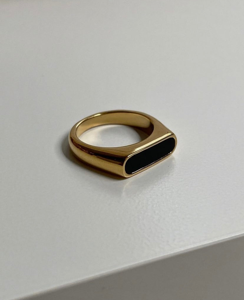 Anillo Black