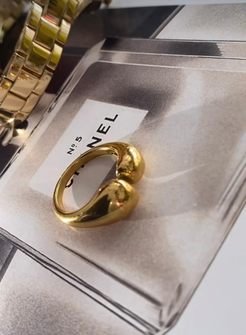 Anillo Celine
