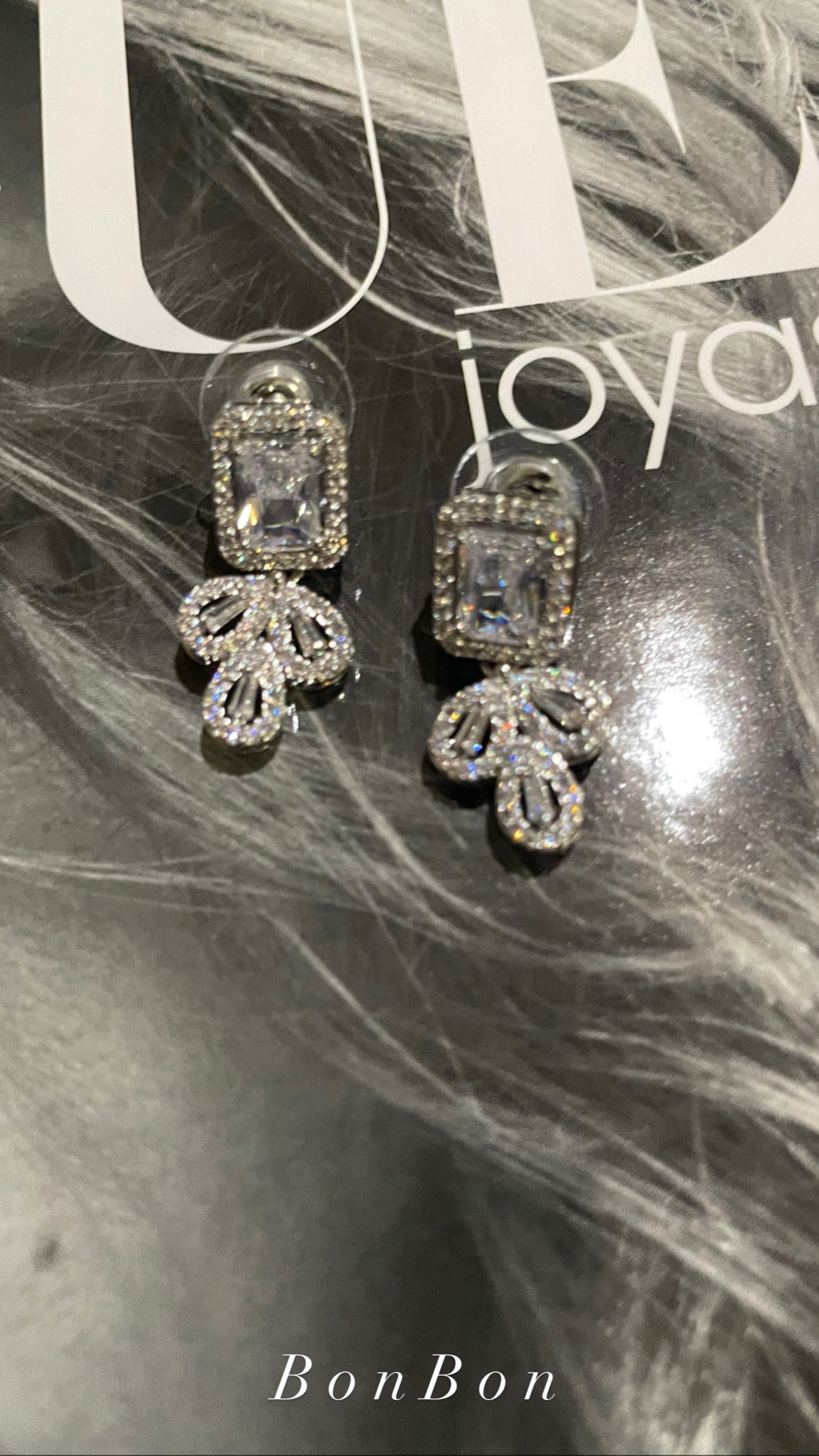 Aretes hojas elegant